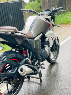 සේල්